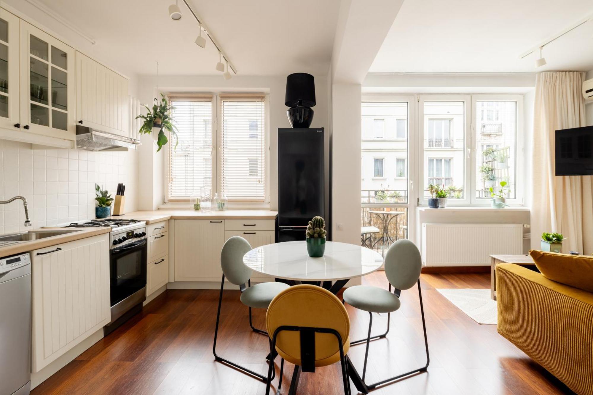 Relax Apartment Hoza / Poznanska วอร์ซอ ภายนอก รูปภาพ