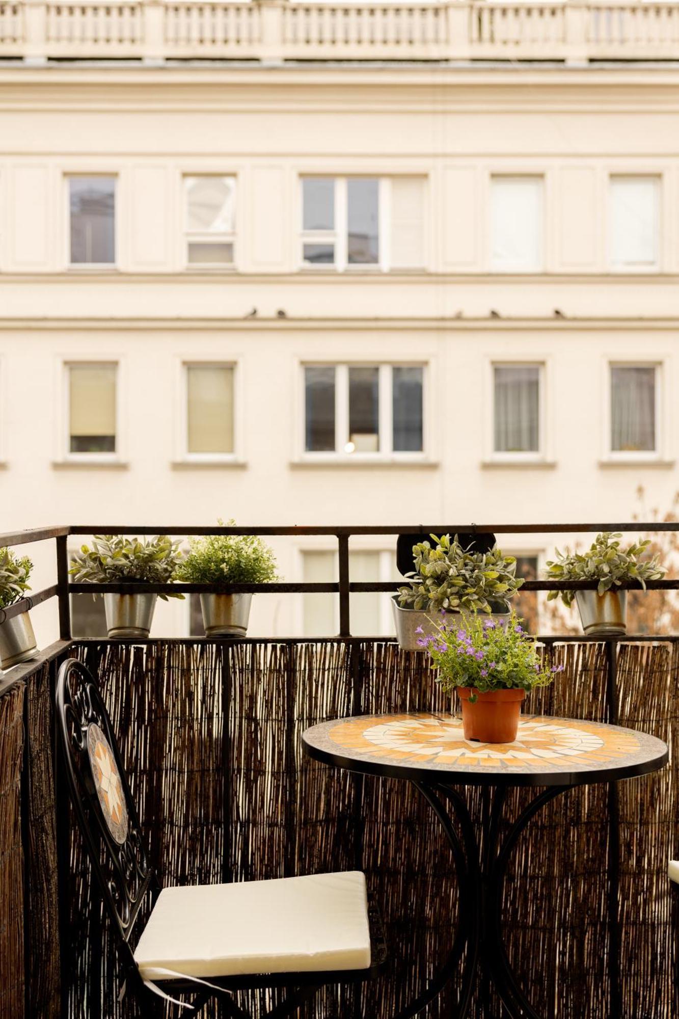 Relax Apartment Hoza / Poznanska วอร์ซอ ภายนอก รูปภาพ